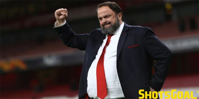 Evangelos Marinakis Seorang Miliarder Mendukung Pengambilalihan Klub Baru di Italia